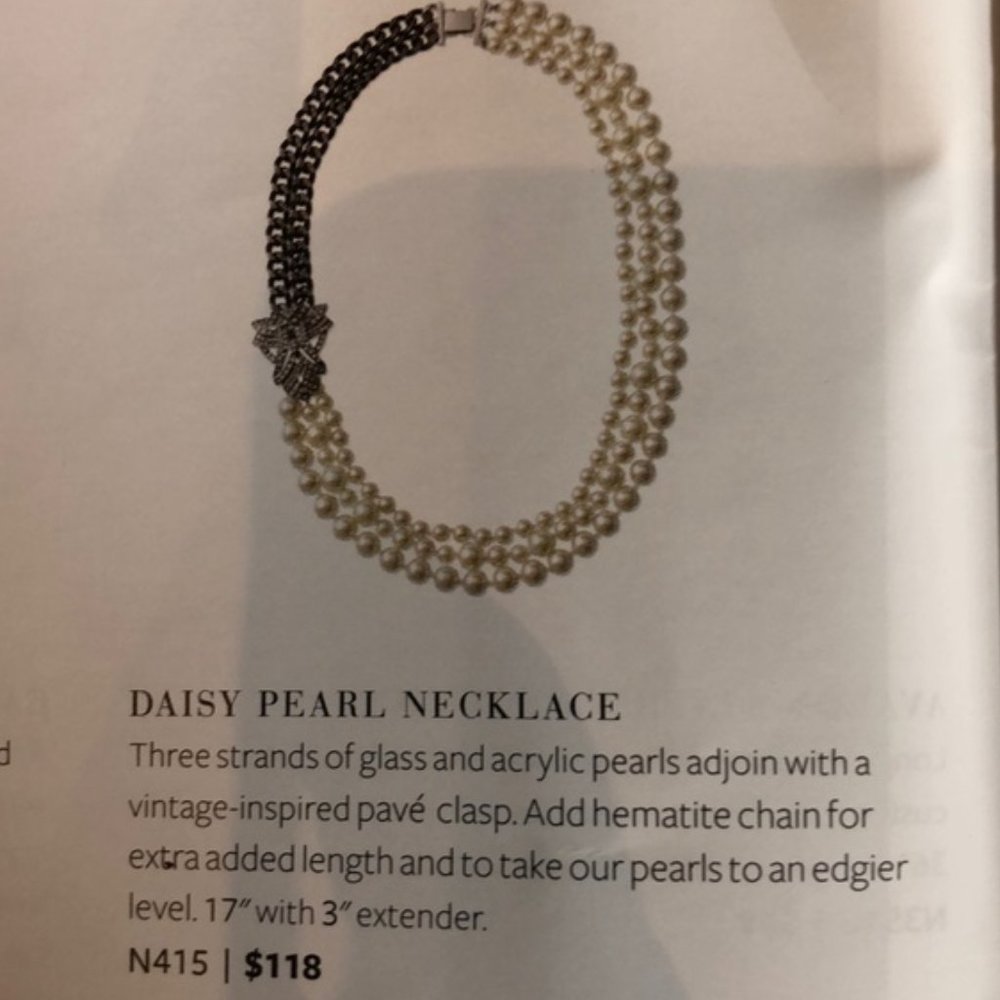 S&D [V] 2-in-1 Elegantly Edgy Daisy Pearl & Hematite Statement NecklaceB… - Picture 16 of 16